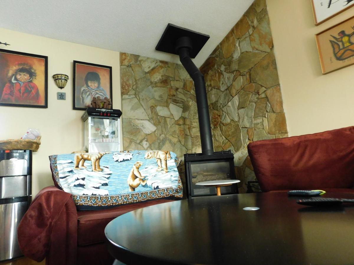 The Hub Style Hostel Calgary